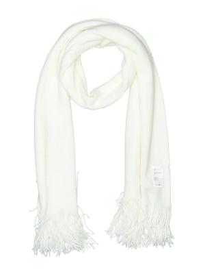 White Scarfs